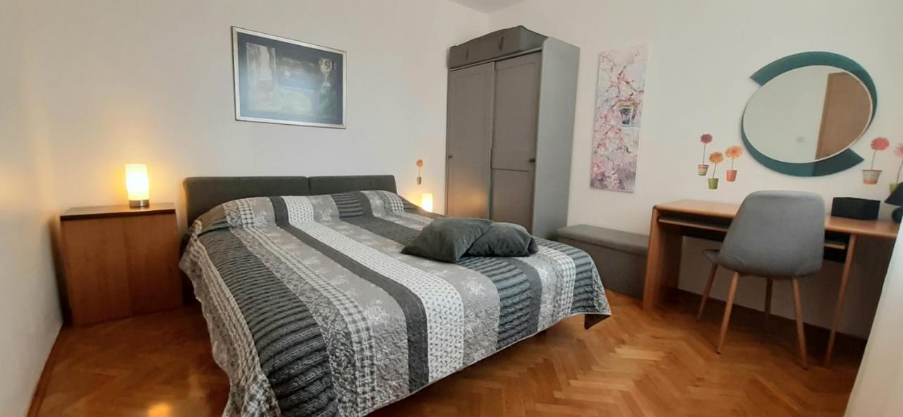 Apartment Monte Zaro Pula Exterior foto